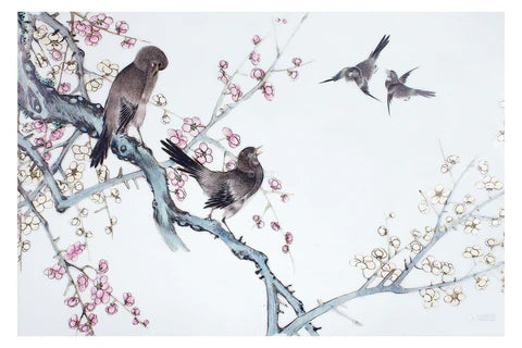 What are the meanings of the "magpies on plum branches" pattern on official kiln porcelain?